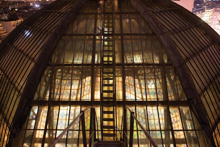 La coupole du Printemps Haussmenn